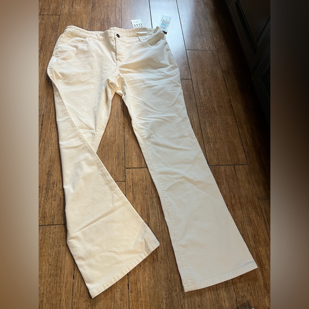 Style & Co. Off-White Corduroy Pants
